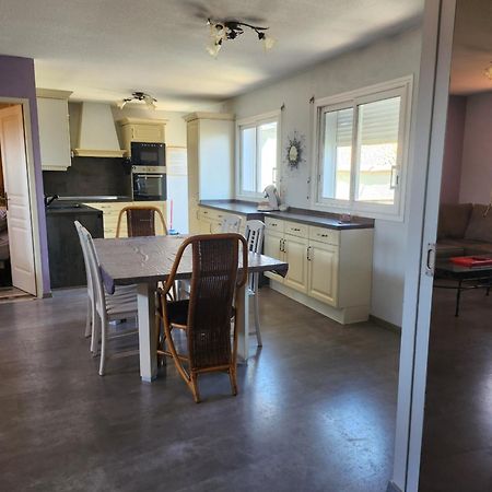 Tressens Apartment Сен Мари ла Мер Екстериор снимка