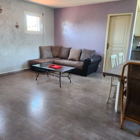 Tressens Apartment Сен Мари ла Мер Екстериор снимка