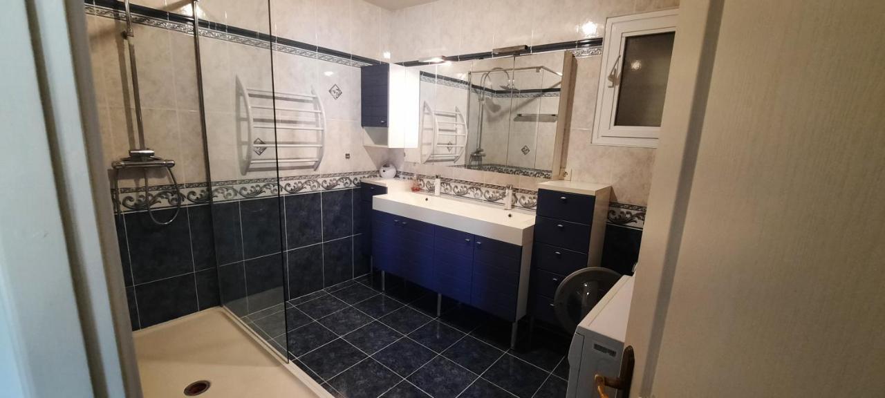 Tressens Apartment Сен Мари ла Мер Екстериор снимка